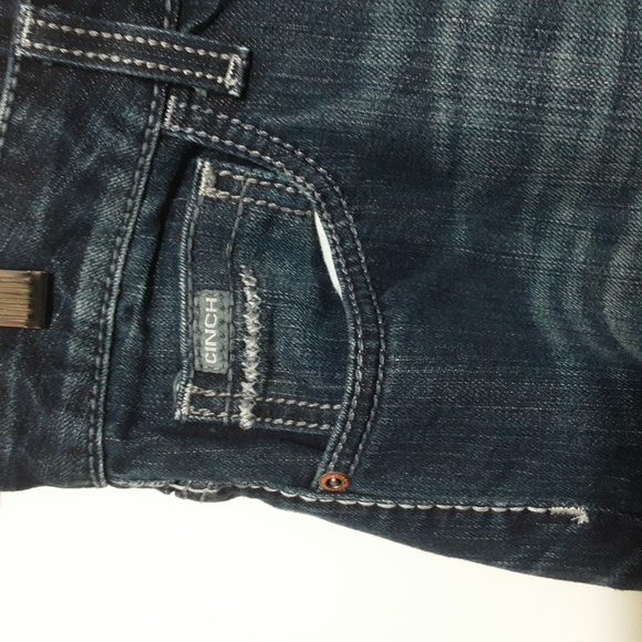 ADA CINCH Mid-Rise Rodeo Westetn Style Straight Leg Denim - Picture 4 of 9